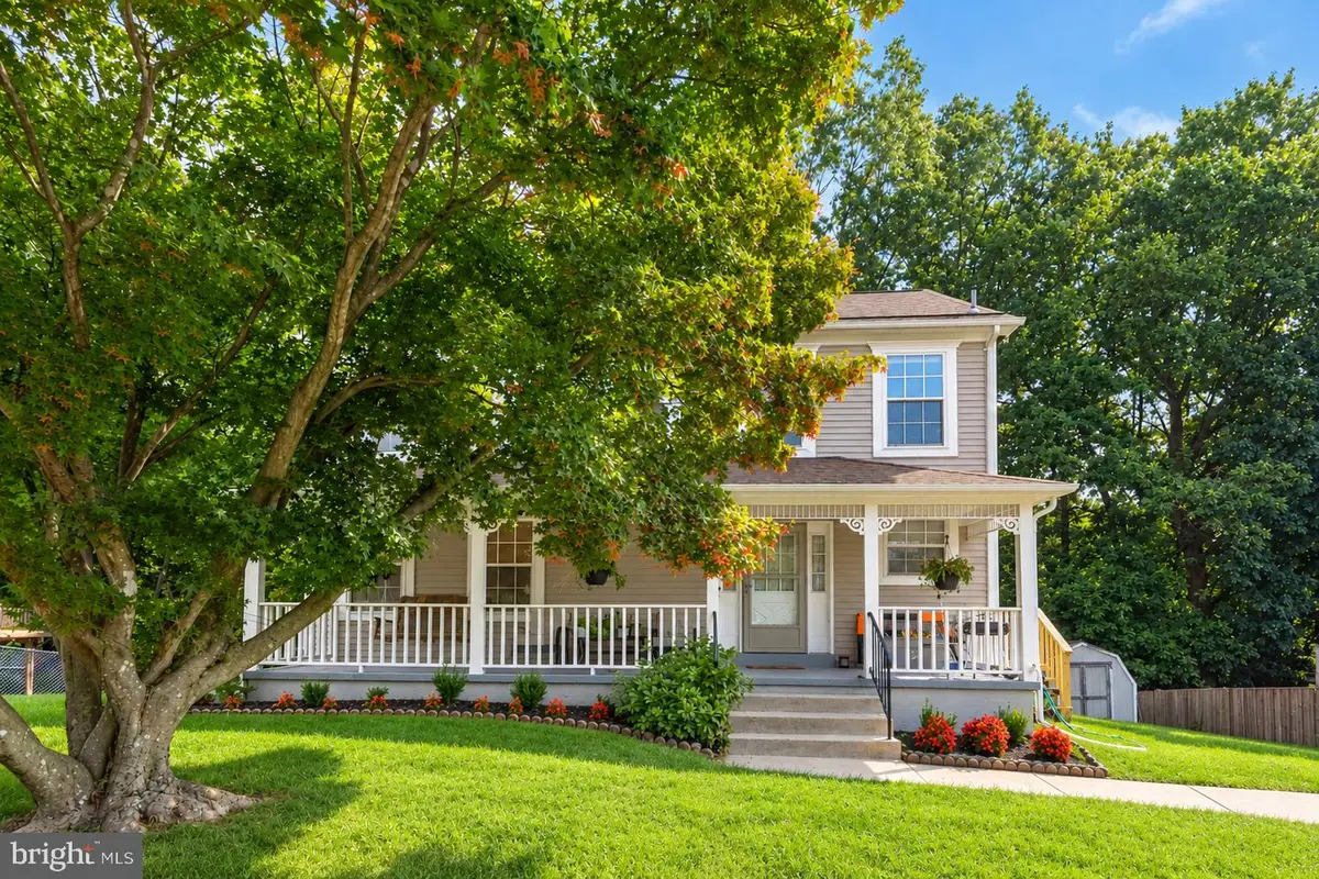 9400 Fox Run Dr, Clinton, MD 20735 - #1
