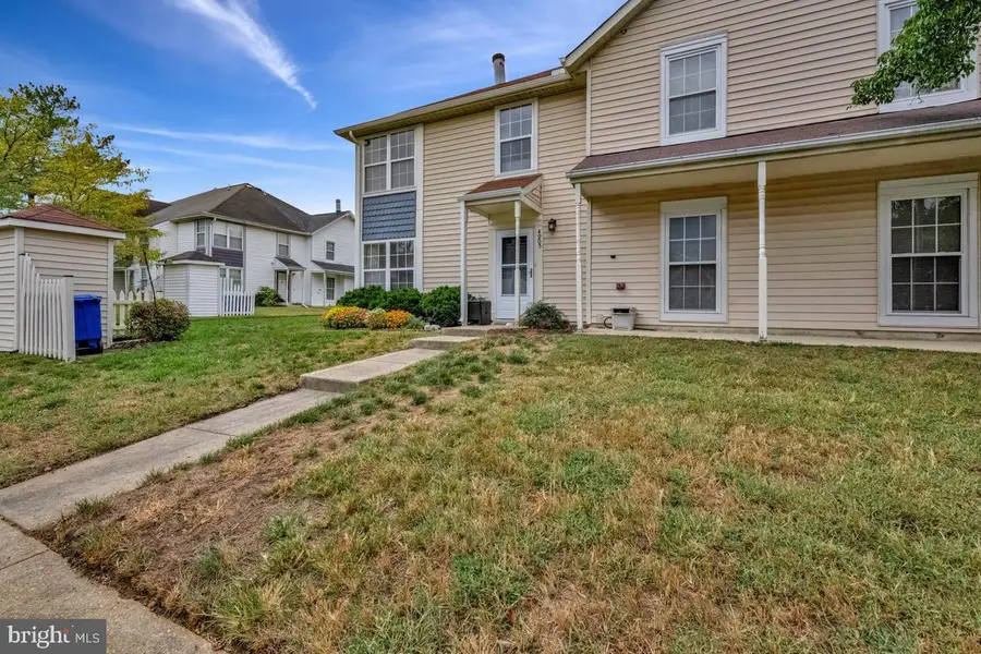 4905 Marlborough Grv, Upper Marlboro, MD 20772 - #3