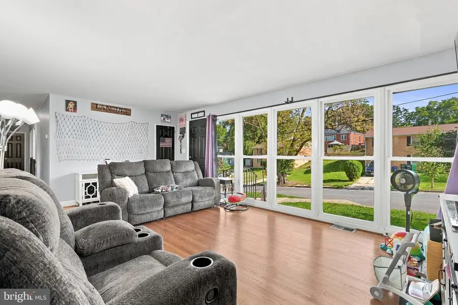 3531 28th Pkwy, Temple Hills, MD 20748 - #2