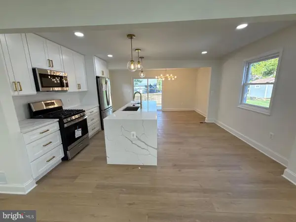 143 S Huron Dr, OXON HILL, MD 20745