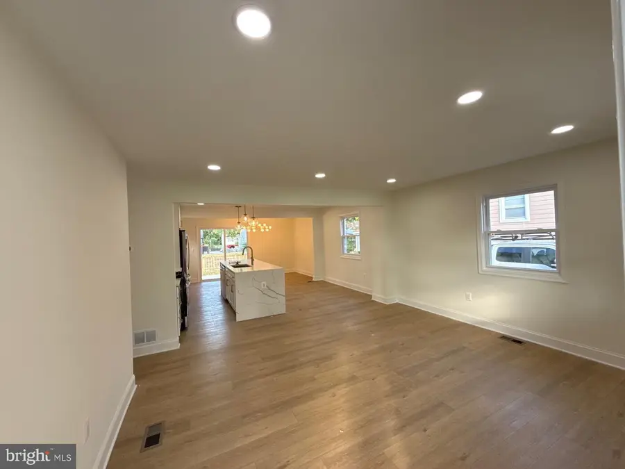143 S Huron Dr, Oxon Hill, MD 20745 - #2