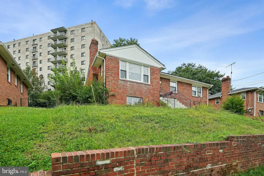 4227 23rd Pkwy, Temple Hills, MD 20748 - #3