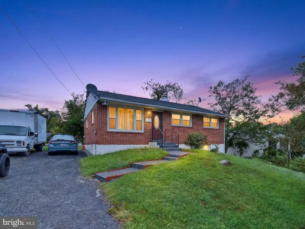 111 Pepper Mill Dr, Capitol Heights, MD 20743 - #1