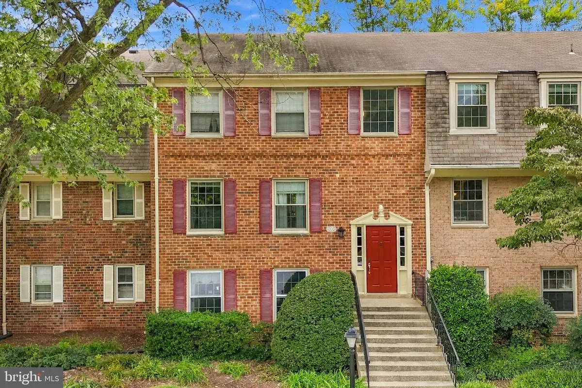 6008 Westchester Park Dr #302, College Park, MD 20740 - #1