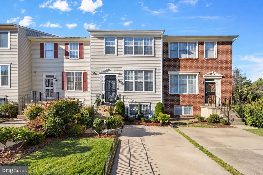 3603 Wood Creek Dr, Suitland, MD 20746 - #2