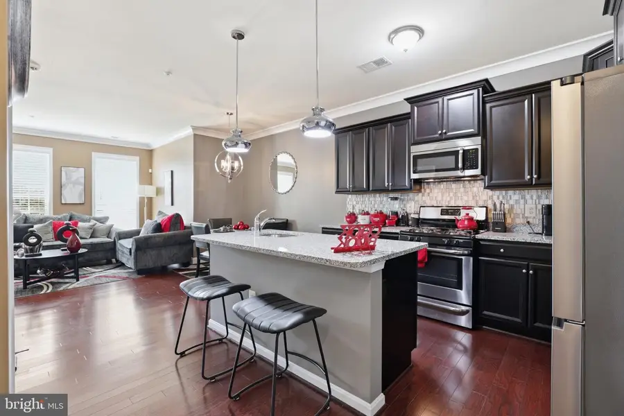 9106 Ruby Lockhart Blvd #4, Lanham, MD 20706 - #3