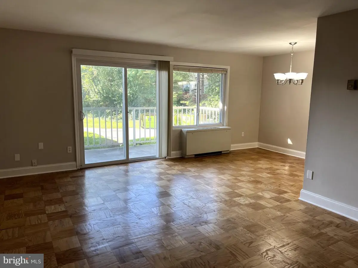 1009 Chillum Rd #206, Hyattsville, MD 20782 - #1