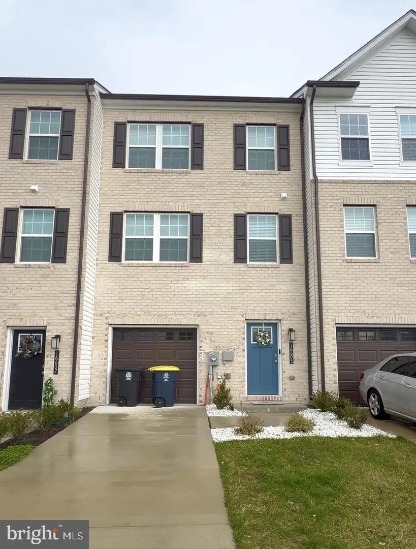 16605 Green Glade Dr, Brandywine, MD 20613 - #1