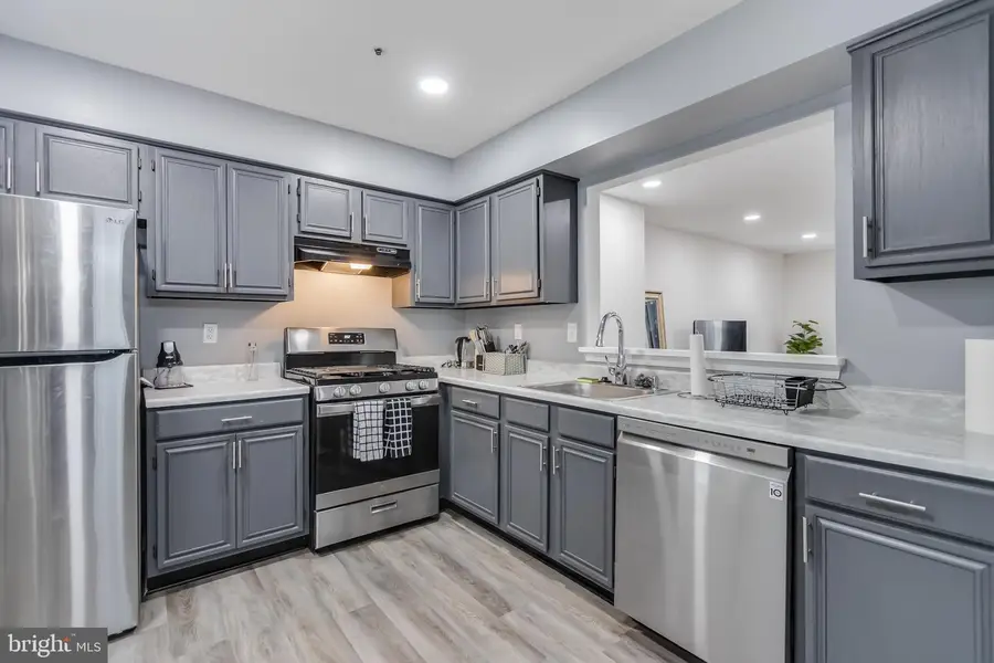 3421 Wood Creek Dr, Suitland, MD 20746 - #3