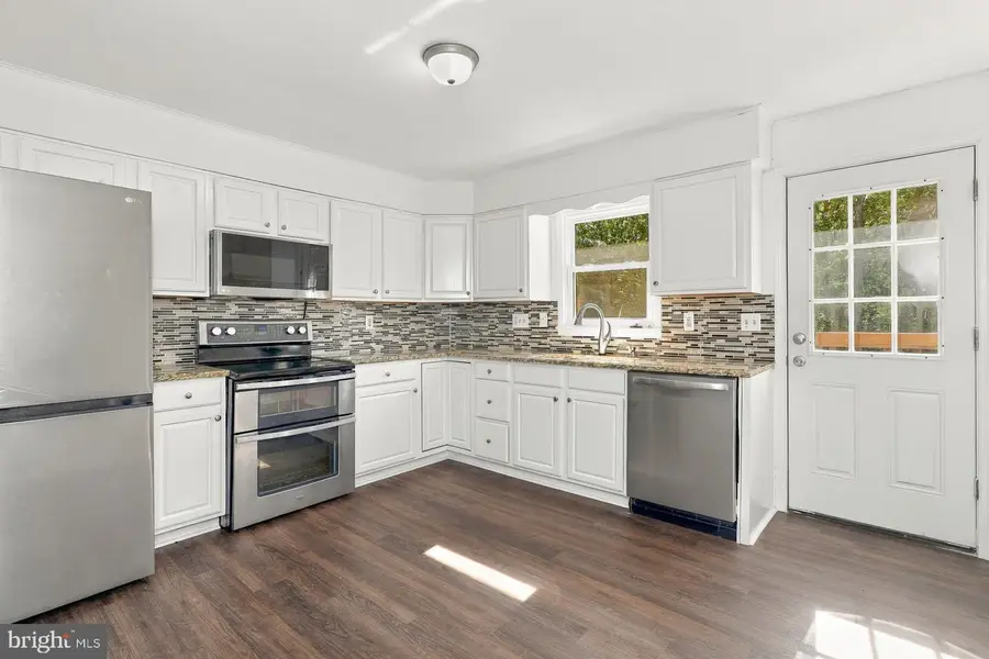 320 Baron Ct, Fort Washington, MD 20744 - #3