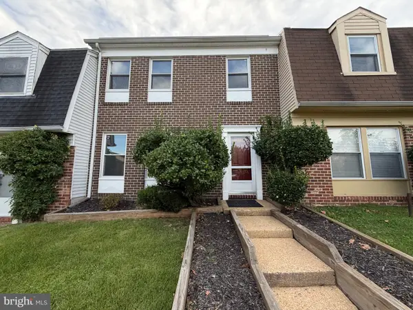 706 Kaplan Ct, HYATTSVILLE, MD 20785