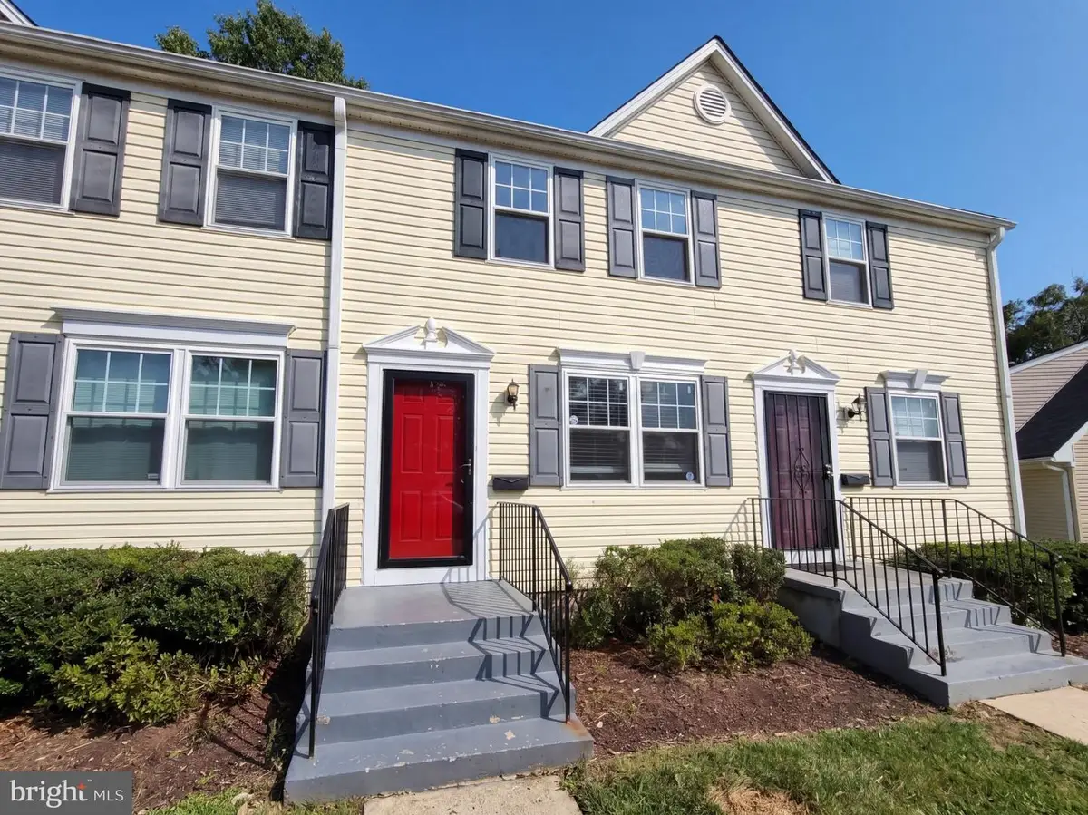 6940 Hawthorne St, Hyattsville, MD 20785 - #1