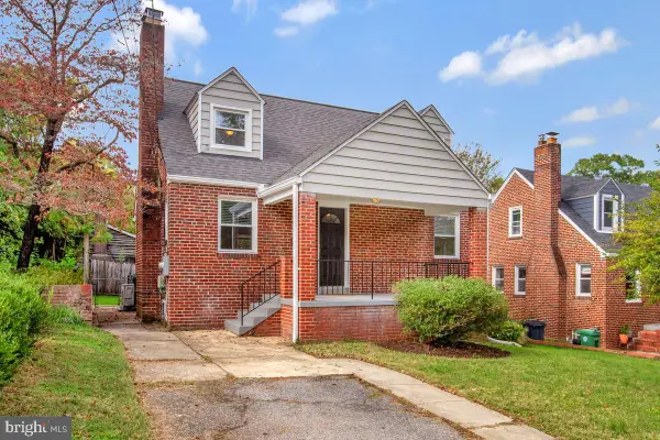 6112 43rd St, HYATTSVILLE, MD 20781