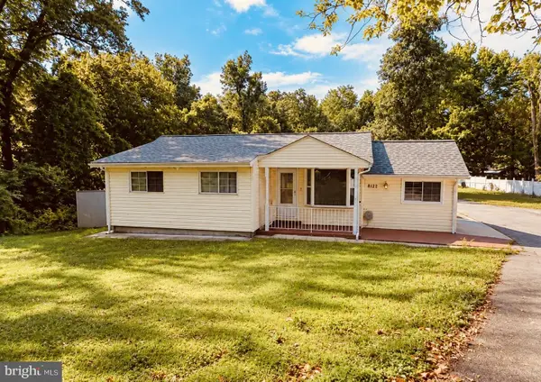 8132 Woodyard Rd, CLINTON, MD 20735