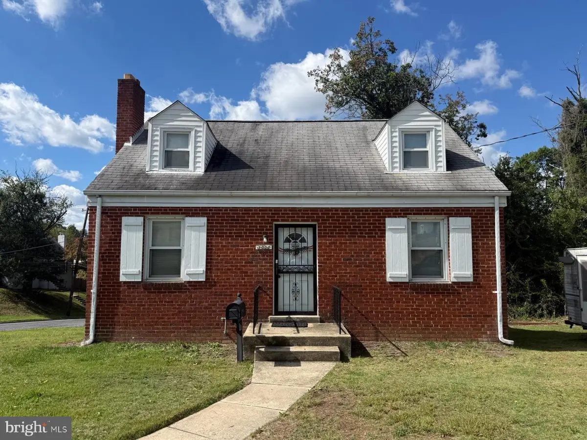 5000 56th Pl, Hyattsville, MD 20781 - #1