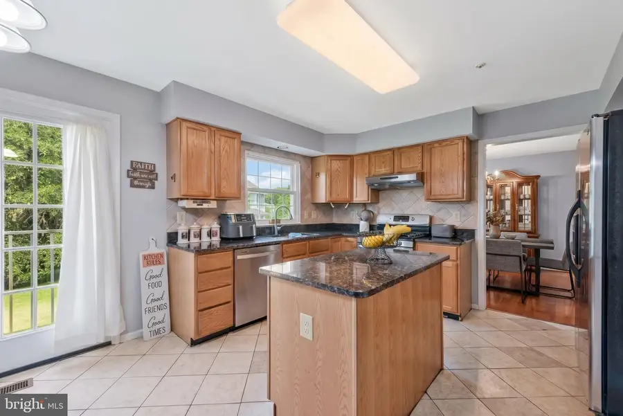 8507 Bates Dr, Bowie, MD 20720 - #2