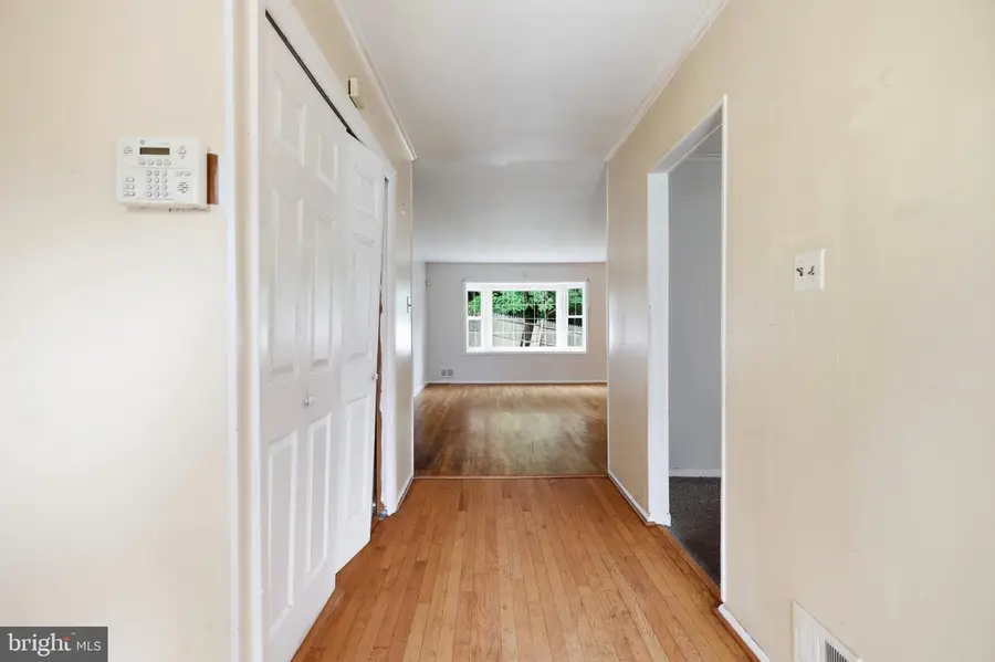 7902 Claudia Dr, Oxon Hill, MD 20745 - #3