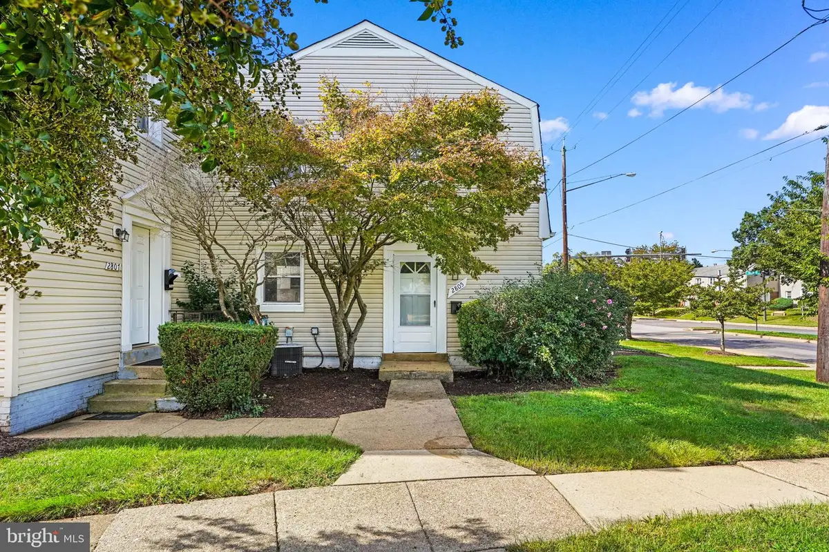 2805 Iverson St #121, Temple Hills, MD 20748 - #1