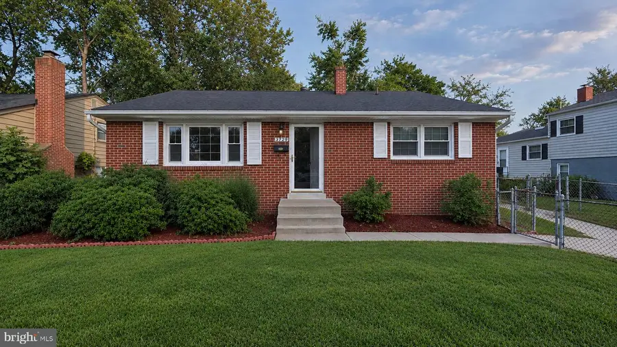 3729 Warner Ave, Hyattsville, MD 20784 - #2