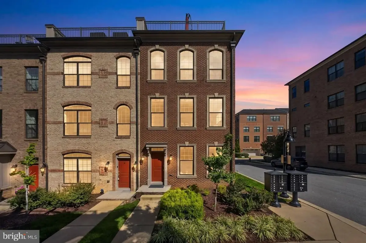 511 Triggerfish Dr #467, Oxon Hill, MD 20745 - #1