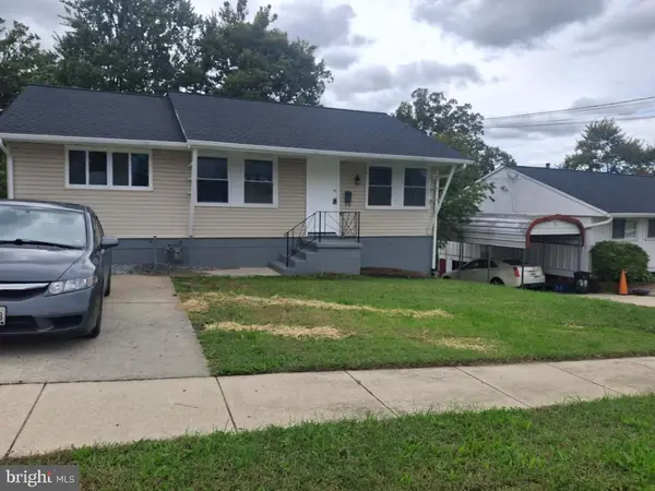7935 Fiske Ave, LANHAM, MD 20706