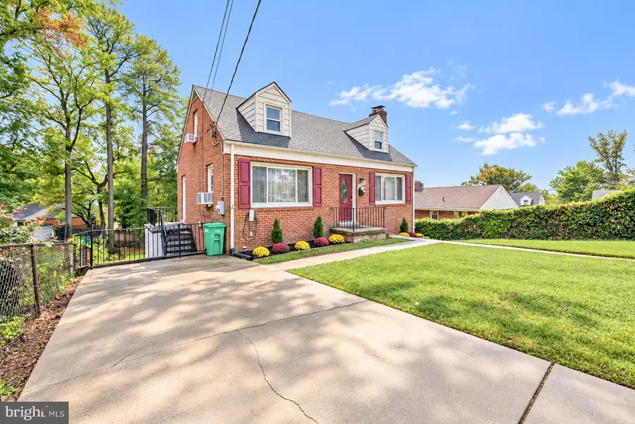 5609 Elberton Ct, Hyattsville, MD 20781 - #3