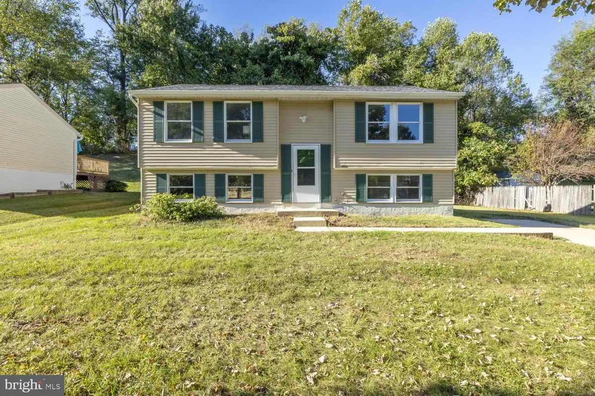 10214 Forestgrove Ln, Bowie, MD 20721 - #1