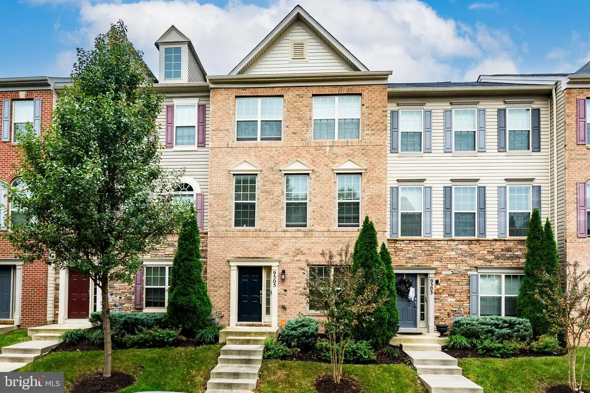 9505 Smithview Pl, Lanham, MD 20706 - #1