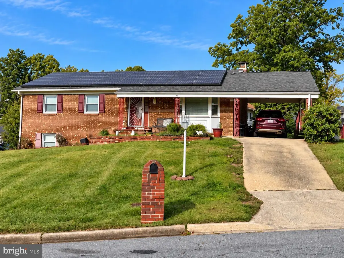 9815 Jacqueline Dr, Fort Washington, MD 20744 - #1