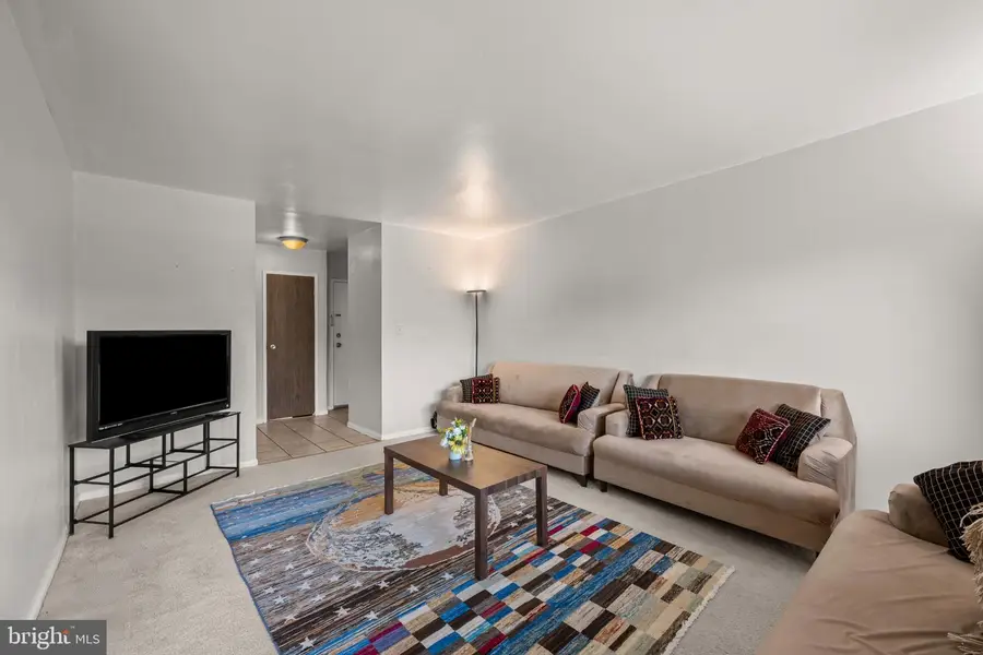 6946 Hanover Pkwy #201, Greenbelt, MD 20770 - #3