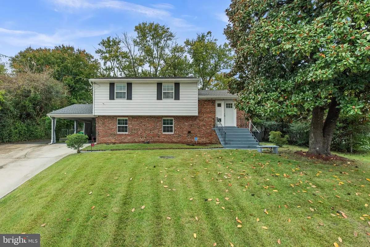 5506 San Juan Dr, Clinton, MD 20735 - #1