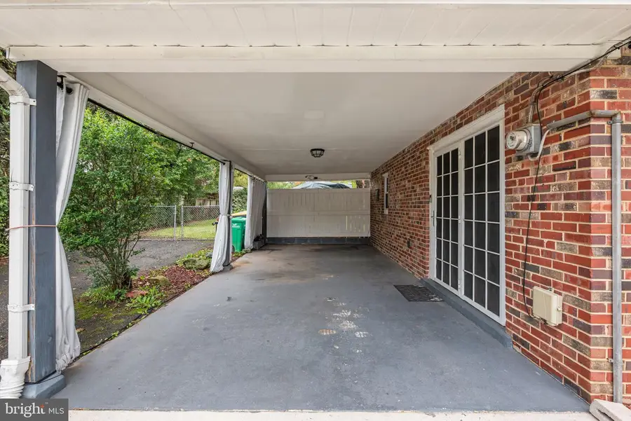 5506 San Juan Dr, Clinton, MD 20735 - #2