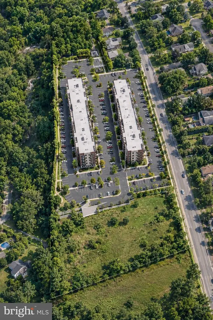 110 Hill Rd, Hyattsville, MD 20785 - #2