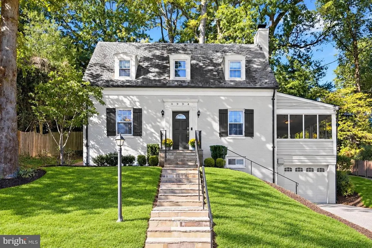 6904 Wake Forest Dr, College Park, MD 20740 - #1