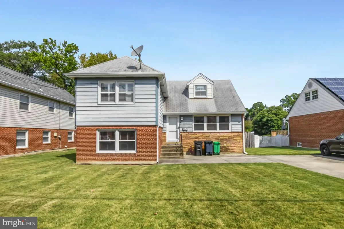 2512 Avalon Pl, Hyattsville, MD 20783 - #1