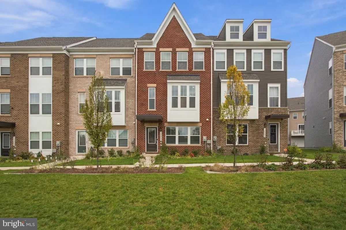 10993 Pinnacle Rd, Upper Marlboro, MD 20774 - #1