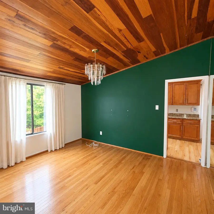 8215 Cagle Rd, Fort Washington, MD 20744 - #3