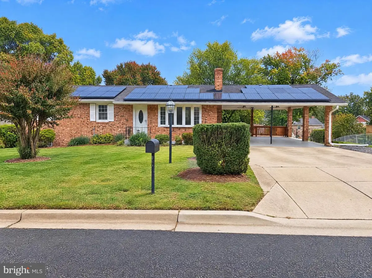 6600 Hallam Dr, Upper Marlboro, MD 20772 - #1