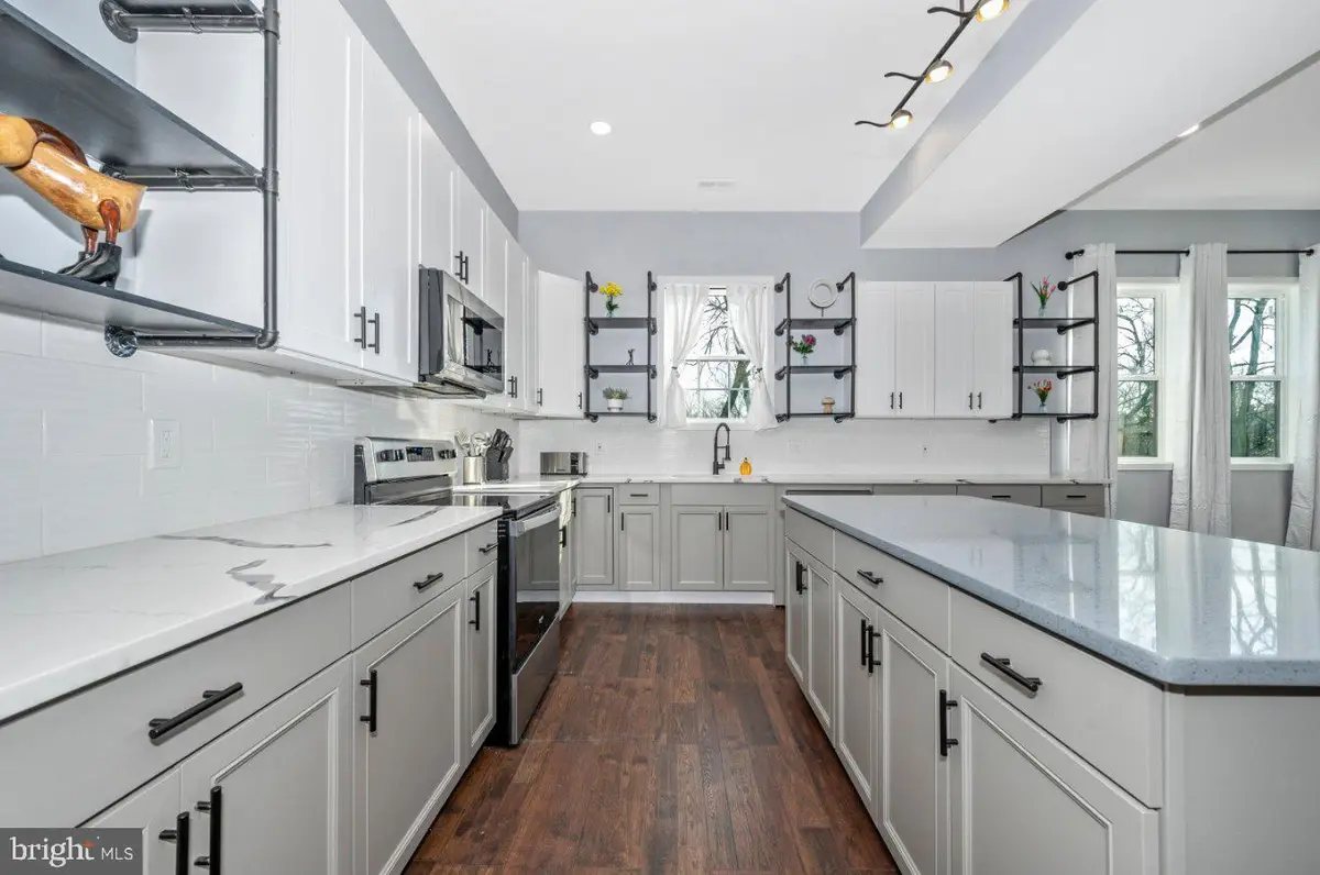 6909 Adel St, Capitol Heights, MD 20743 - #1