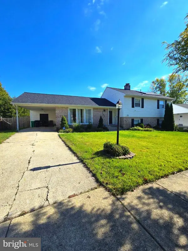 12636 Darlenen St, UPPER MARLBORO, MD 20774