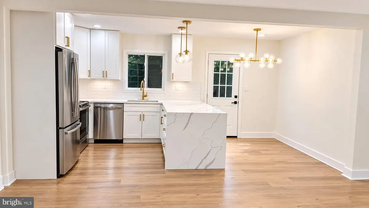 7720 Fiske Ave, Lanham, MD 20706 - #1