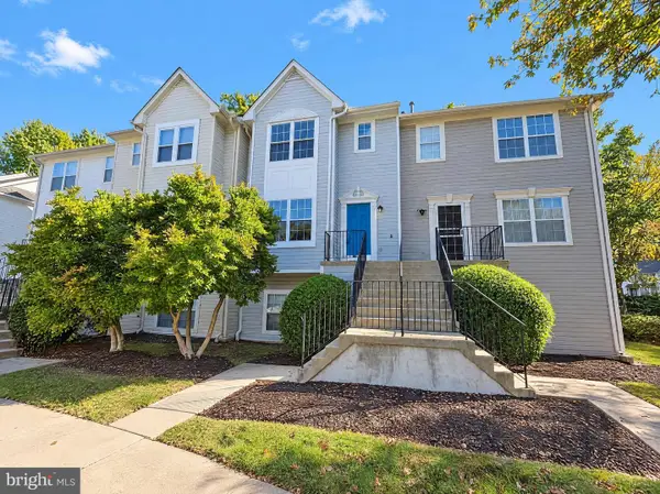 7294 Mahogany Dr #4, LANDOVER, MD 20785