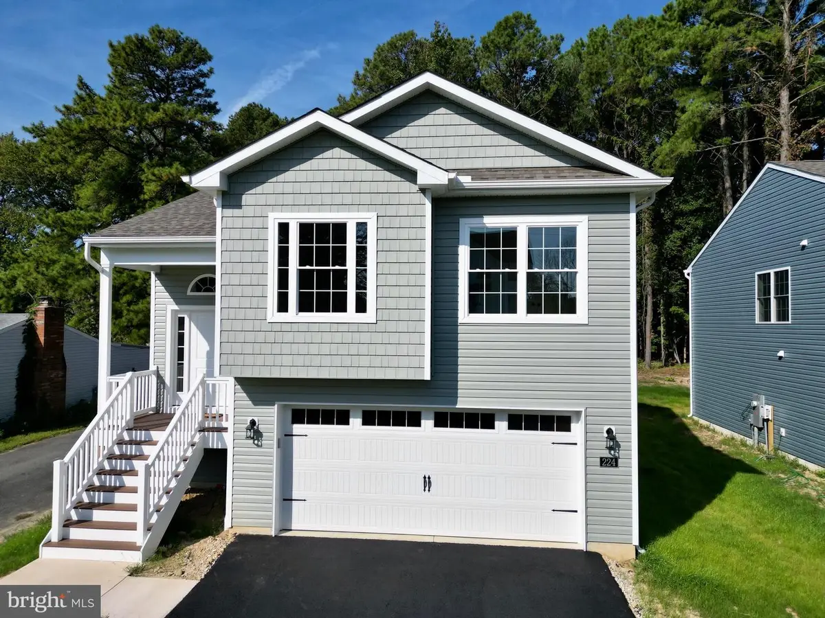 224 Long Point Rd, Stevensville, MD 21666 - Image #1