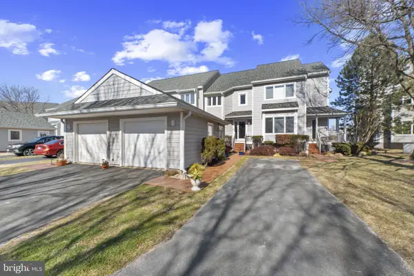 902 Oyster Cove Dr, GRASONVILLE, MD 21638