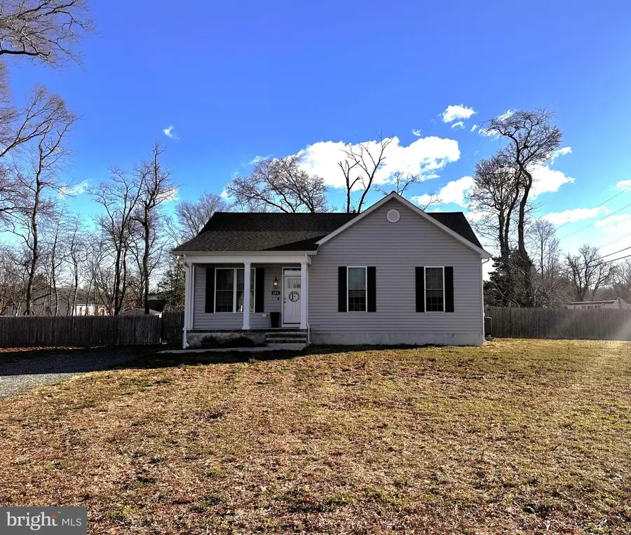 102 Pine St, Crumpton, MD 21628 - #2