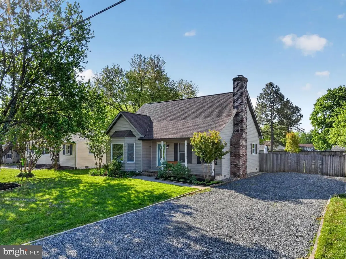 1848 Harbor Dr, Chester, MD 21619 - #1