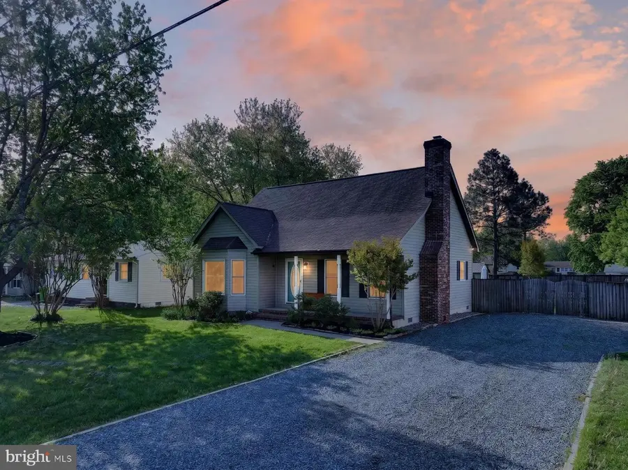 1848 Harbor Dr, Chester, MD 21619 - #3