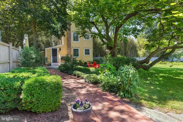 114 Front St, CRUMPTON, MD 21628