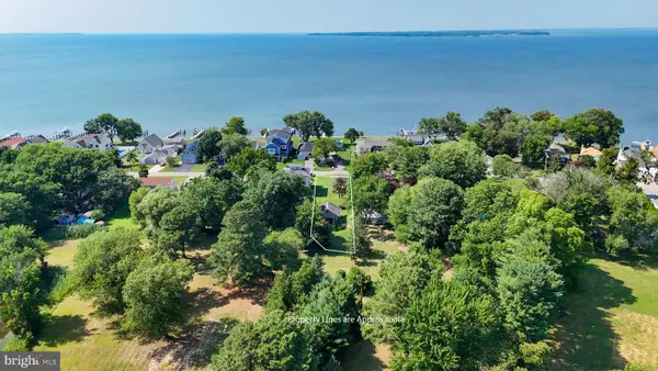 903 Chester River Dr, GRASONVILLE, MD 21638