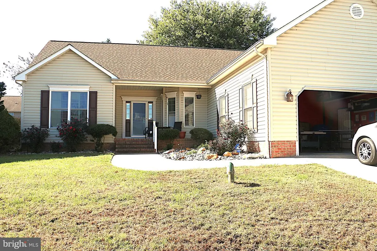 216 Mainsail Dr, Stevensville, MD 21666 - #1